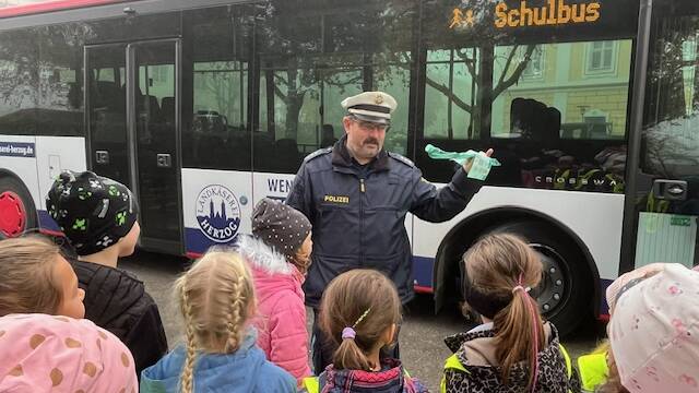 Bild Überfahrene Flasche Schulbustraining SJ 2025/26
